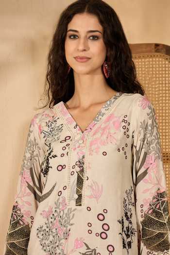 Buy Jhambthreads Off White Pure Cotton Printed Kurta And Pant Set Online at Aza Fashions Buy_Jhambthreads_Off White Pure Cotton Printed Kurta And Pant Set _Online_at_Aza_Fashions