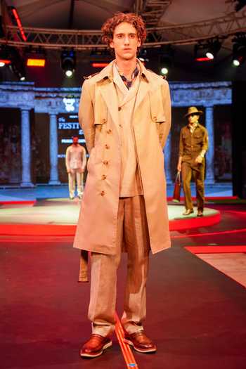 House Of Three Tailored Seersucker Gurkha Trouser 