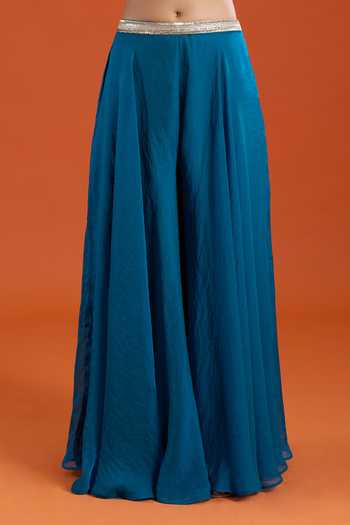 Samyukta Singhania_Teal Organza Embroidery Sweetheart Neck Bead Cape And Sharara Set _at_Aza_Fashions