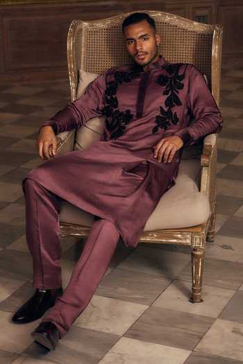 Mahima Mahajan_Purple Satin, Linen Applique Vivan Embroidered Kurta And Trouser Set _Online_at_Aza_Fashions