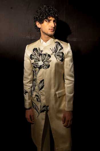 Buy_Mahima Mahajan_Off White Silk Embroidery Ritvik Hand Sherwani Set 