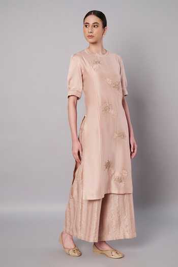 Doux Amour_Blush Chanderi, Cotton, Tissue Embroidery, Aurora 3d Floral Kurta And Palazzo Set _at_Aza_Fashions