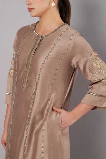Buy_Doux Amour_Taupe Chanderi Applique, Embroidery, Beads Round Breeze Trail A-line Kurta Set 