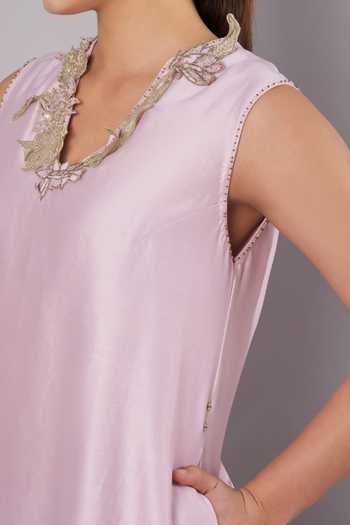 Doux Amour_Purple Chanderi, Tissue Embroidery, Applique Bloom Placement Kurta And Pant Set _at_Aza_Fashions