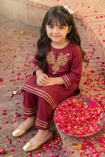 Shop_Petite Pomme_Pink Crepe Embroidery, Sequins, Beads, Zari Paisley Kurta And Pant Set _Online_at_Aza_Fashions