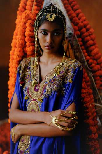 Alam By Tulsi Patel_Blue Silk Gota Patti V-neck Kaneri Embroidered Cape And Pant Set _Online_at_Aza_Fashions