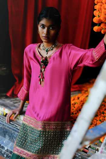 Buy_Alam By Tulsi Patel_Pink Silk Embroidery, Tassels Split Neelkamal Handwoven Tunic And Dhoti Pant Set _Online_at_Aza_Fashions