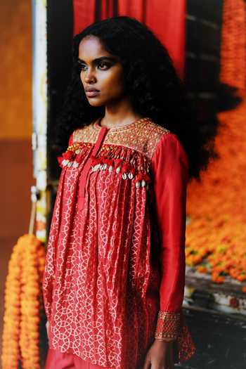 Buy_Alam By Tulsi Patel_Red Silk Embroidery, Zari Round Neck, Yes Rohira Flared Kurta And Pant Co-ord Set _Online_at_Aza_Fashions