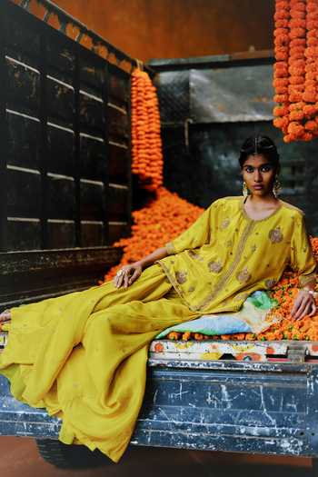 Alam By Tulsi Patel_Yellow Silk Embroidery Round Neck Datura Jacket And Palazzo Set _Online_at_Aza_Fashions