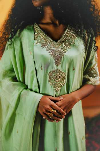 Alam By Tulsi Patel_Gold Silk Embroidery, Zari, Tassels V-neck Semal Kurta Sharara Set _at_Aza_Fashions