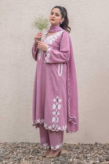 Buy_Daljit Sudan_Pink Cotton, Organza Embroidery V-neck, Yes Bodice Kurta Set 