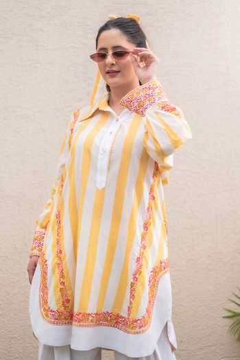 Daljit Sudan_Yellow Cotton Embroidery Collared Stripe Pattern Kurta Set _Online_at_Aza_Fashions