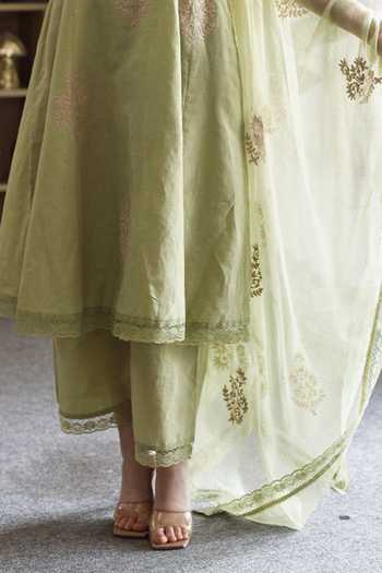 ASRUMO_Green Linen Embroidery V-neck Mughal Motif Pattern Kurta Set _Online_at_Aza_Fashions