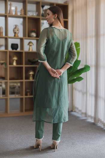 ASRUMO_Emerald Green Doriya Embroidery V-neck Kota Kurta Set _Online_at_Aza_Fashions