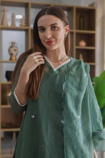 ASRUMO_Emerald Green Doriya Embroidery V-neck Kota Kurta Set _at_Aza_Fashions