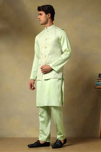 Pomcha Jaipur Green Silk Chaap Brocade Bundi Kurta Set Online at Aza Fashions Pomcha Jaipur_Green Silk Chaap Brocade Bundi Kurta Set _Online_at_Aza_Fashions