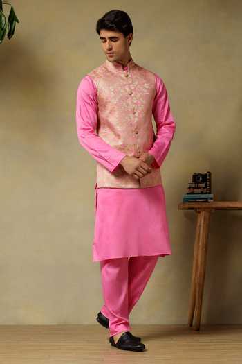 Pomcha Jaipur Pink Silk Zari Chaap Brocade Bundi Kurta Set at Aza Fashions Pomcha Jaipur_Pink Silk Zari Chaap Brocade Bundi Kurta Set _at_Aza_Fashions