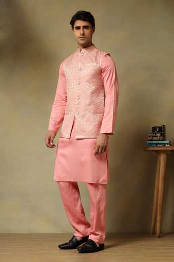 Pomcha Jaipur Pink Silk Zari Chaap Brocade Bundi Kurta Set Online at Aza Fashions Pomcha Jaipur_Pink Silk Zari Chaap Brocade Bundi Kurta Set _Online_at_Aza_Fashions