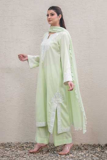 Buy_Daljit Sudan_Green Cotton, Organza Keyhole Neck, Yes Placed Embroidered Kurta Set 