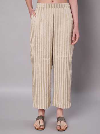 Buy_Doux Amour_Ivory Chanderi, Tissue Round Neck Petal Promise Embroidered Kurta Set _Online_at_Aza_Fashions