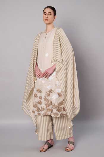 Shop_Doux Amour_Ivory Chanderi, Tissue Round Neck Petal Promise Embroidered Kurta Set 