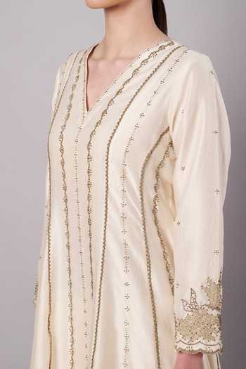 Buy_Doux Amour_Ivory Chanderi V-neck Spring Halo Embroidered Anarkali Set 