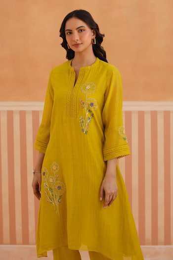 Shop_OMI_Green Chanderi, Cotton Satin Embroidery Split V-neck Mul Kurta And Pant Set _Online_at_Aza_Fashions