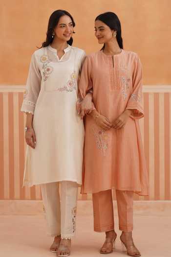 Buy_OMI_Peach Chanderi, Cotton Satin Embroidery Round Neck Mul Kurta And Pant Set 