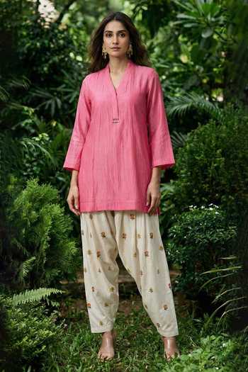 Basanti Kapde aur Koffee Chanderi Kurta & Salwar Set 