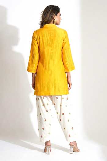 Basanti Kapde aur Koffee Chanderi Kurta & Salwar Set 