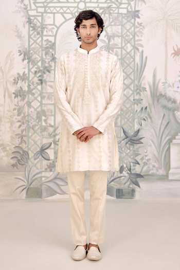 Shyam Narayan Prasad Gota Thread Embroidered Chanderi Kurta Set 