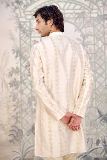 Shyam Narayan Prasad_Gold Chanderi Embroidery, Gota Patti Thread Kurta Set _Online_at_Aza_Fashions