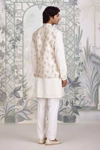Buy_Shyam Narayan Prasad_White Silk, Cotton, Brocade Kurta Set 