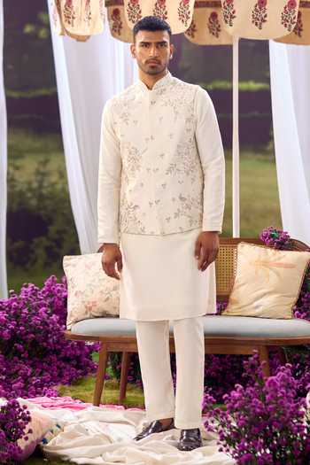 Buy_Aariyana Couture_White Silk, Cotton Embroidery Nehru Jacket And Kurta Set _Online_at_Aza_Fashions