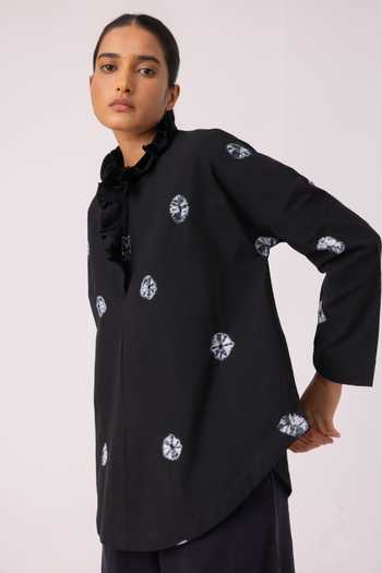 Buy_The Summer House_Black Cotton Collared Eowyn Bandhani Handwoven Shirt _Online_at_Aza_Fashions