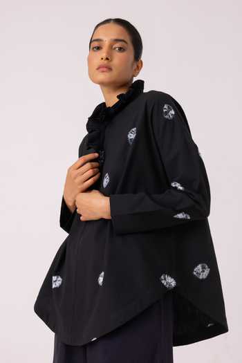 The Summer House_Black Cotton Collared Eowyn Bandhani Handwoven Shirt _at_Aza_Fashions