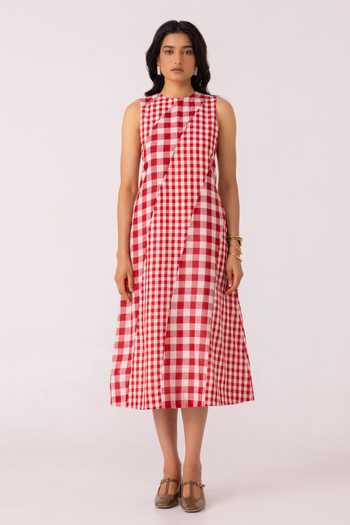 The Summer House_White Cotton Round Neck Waltz Red Checkered Handwoven Dress _Online_at_Aza_Fashions