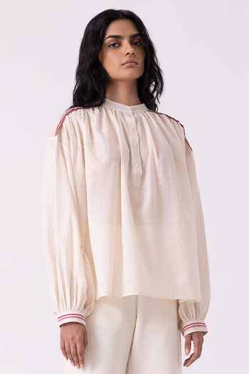 Buy_The Summer House_Off White Cotton, Twill Mandarin Collar Sveta Handwoven Top 