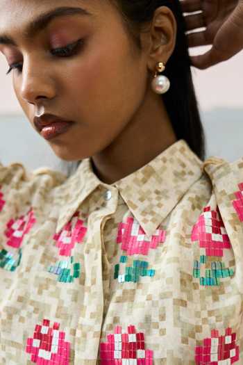 Buy_Pooja Rajgarhia Gupta_Beige Georgette Collared Elba Floral Pattern Top _Online_at_Aza_Fashions