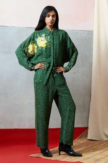 Buy_Pooja Rajgarhia Gupta_Green Georgette Collared Elba Double Blouse _Online_at_Aza_Fashions