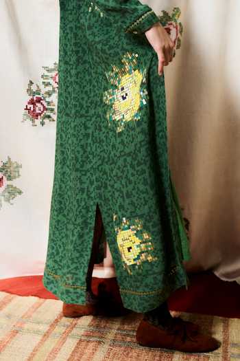 Shop_Pooja Rajgarhia Gupta_Green Georgette Collared Ponza Floral Pattern Midi Dress _Online_at_Aza_Fashions