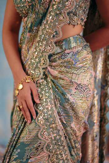 Buy_Ajiesh Oberoi_Pink Georgette, Jacquard, Lurex Gulabi-jhalak Pre-draped Saree And Blouse Set _Online_at_Aza_Fashions