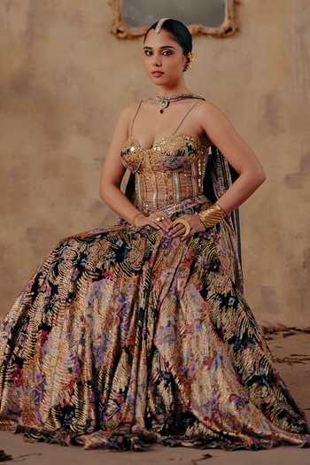 Ajiesh Oberoi_Gold Georgette, Lurex Sweetheart Neck Noorin Printed Lehenga Set _Online_at_Aza_Fashions