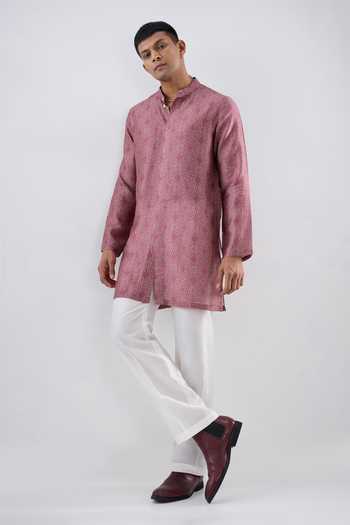 Raw & Rustic By Niti Bothra_Burgundy Silk, Tencel Bandhani Short Kurta _at_Aza_Fashions