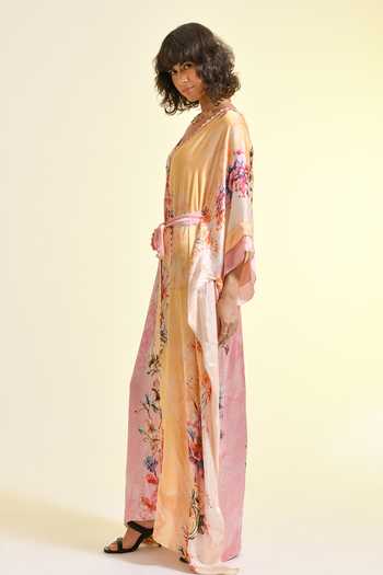 Buy_Bhanuni By Jyoti_Pink Viscose V-neck Tinted Floral Print Kaftan 