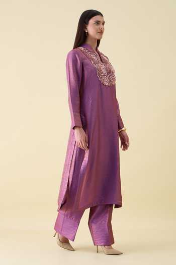 Buy_Aakaar_Purple Silk Mandarin Collar Metallic Dual Kurta And Pant Set _Online_at_Aza_Fashions