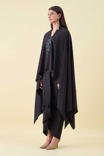 Buy_Aakaar_Black Crepe V-neck Crystal Applique Moss Kaftan And Skirt Set _Online_at_Aza_Fashions