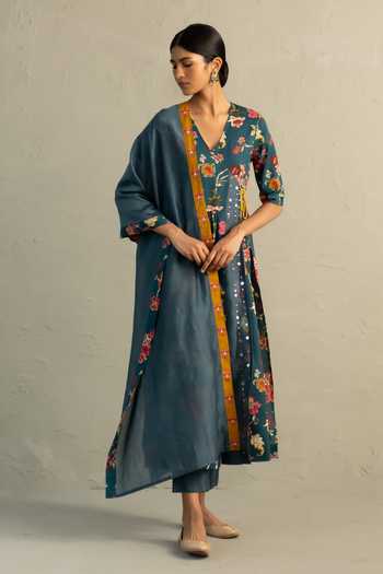Charkhee_Teal Cotton, Chanderi V-neck, Yes Phool Print Angarkha Kurta Set _Online_at_Aza_Fashions