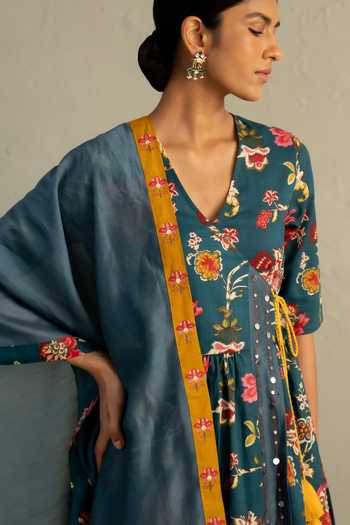 Charkhee_Teal Cotton, Chanderi V-neck, Yes Phool Print Angarkha Kurta Set _at_Aza_Fashions