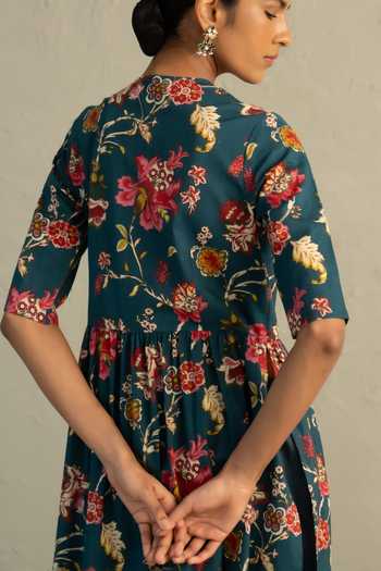 Buy_Charkhee_Teal Cotton, Chanderi V-neck, Yes Phool Print Angarkha Kurta Set 